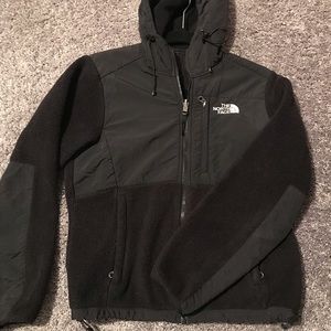Black North Face fleece
